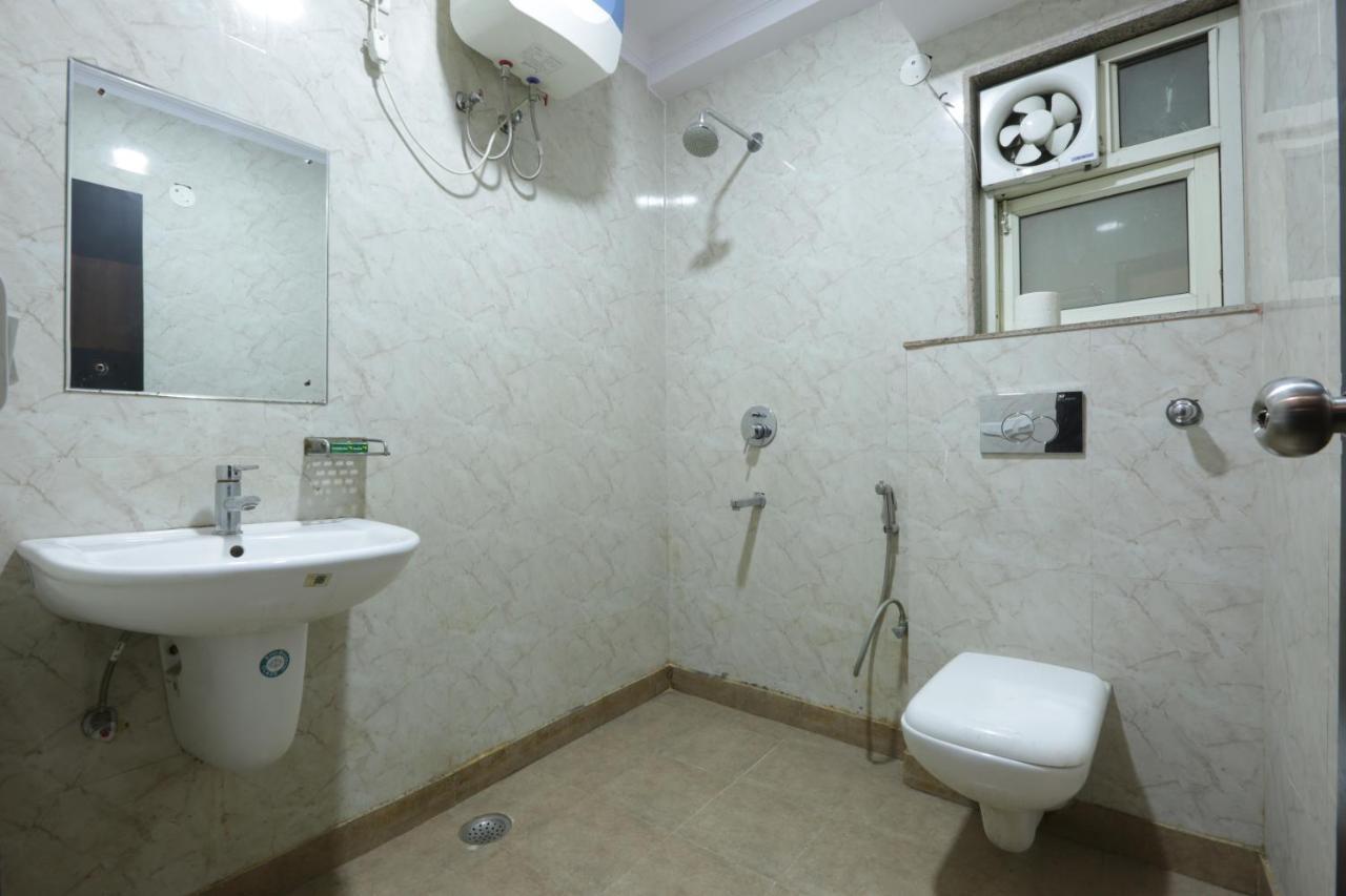 Hotel Airport Star Нью-Делі Екстер'єр фото